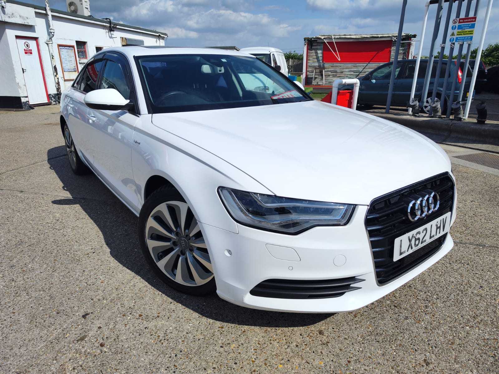 AUDI A6 2.0 PETROL HYBRID 2012(62) ULEZ FREE,SUNROFF,PARKING SENSOR