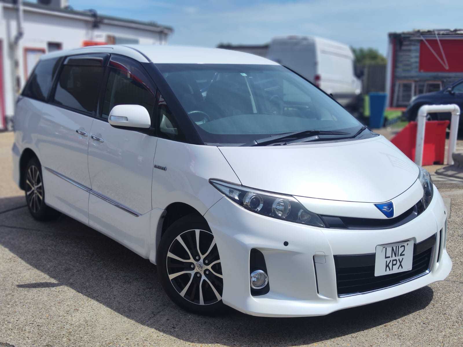 TOYOTA ESTIMA WHITE 2.4 PETROL HYBRID 2012(12) 8 SEATERS,ULEZ FREE