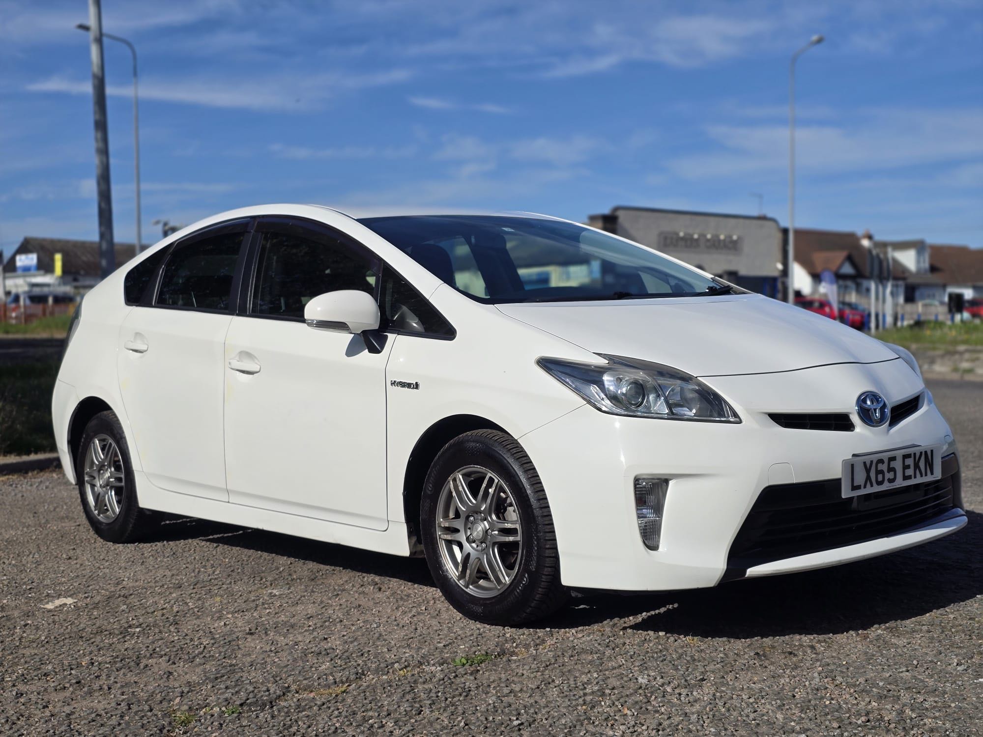 TOYOTA PRIUS HYBRID /PETROL 1.8, S PACKAGE ULEZ,