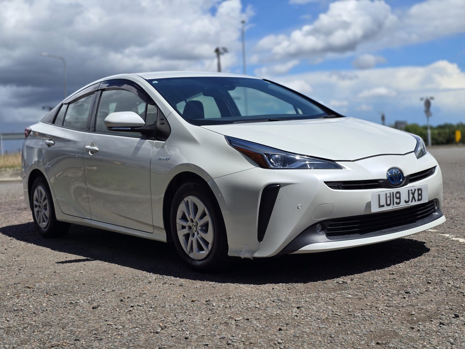 TOYOTA PRIUS HYBRID 1.8 S SAFETY PACKAGE.