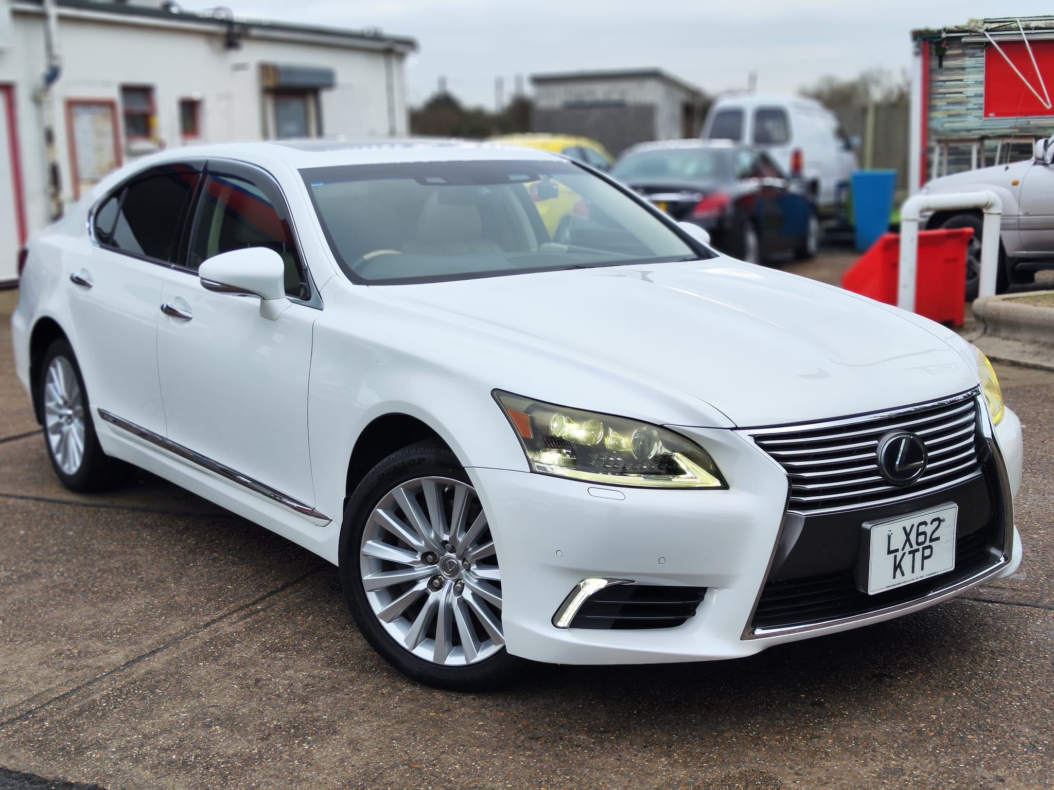 LEXUS LS600h L V8 Saloon 2012(62) 4dr Petrol/Hybrid CVT FINANCE AVAILABLE WARRENTED MILEAGE