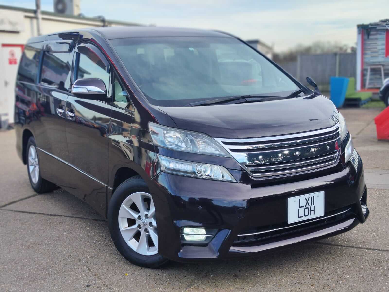 TOYOTA VELLFIRE 3.5 V6 PETROL 2011(11) ULEZ FREE,7 SEATERS,PRK SENSOR POWER BOOT