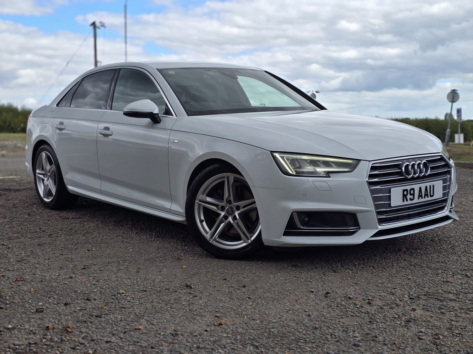 Audi A4 S Line 2.0 40TFSI 2017 Virtual Cockpit, Matrix LED, Low Mileage